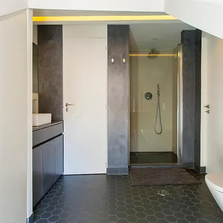 Loft Lx Factory 아파트 *